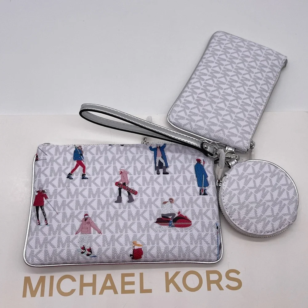 Michael Kors JST Multi Wristlet Trio